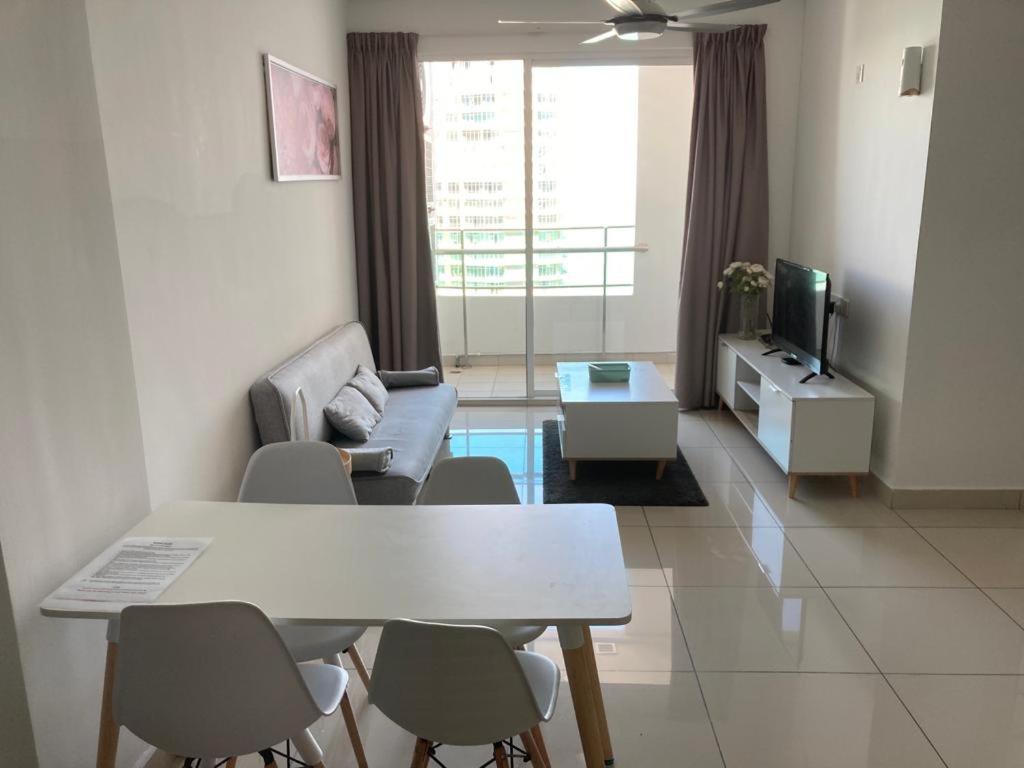 Ferienwohnung Mansion One Georgetown 2Br Seaview 7 Pax Exterior foto